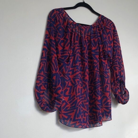 Romeo & Juliet Couture Blue and Red Blouse - Picture 5 of 5